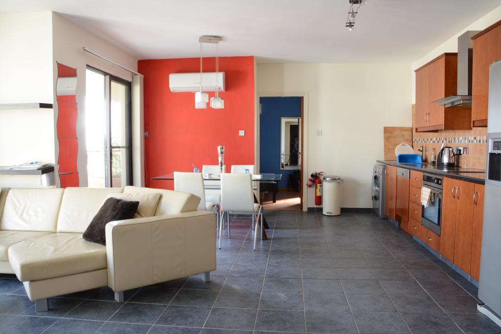 Oroklini Hills Apartment Extérieur photo
